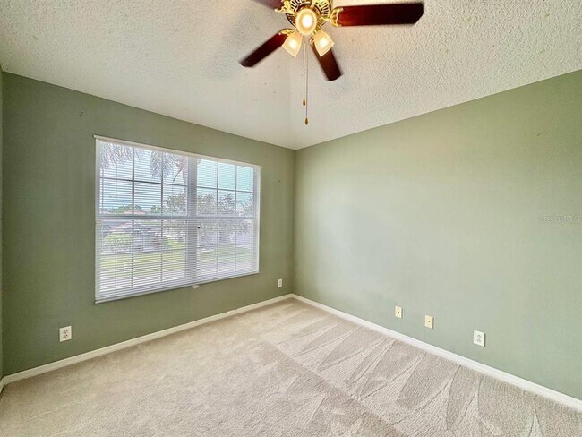 Building Photo - 884 Addison Dr NE