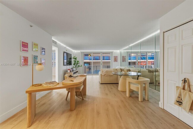Building Photo - 9195 Collins Ave