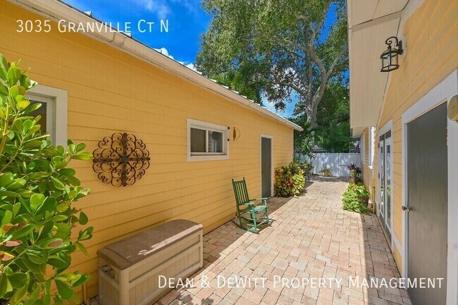 Building Photo - 3035 Granville Ct N