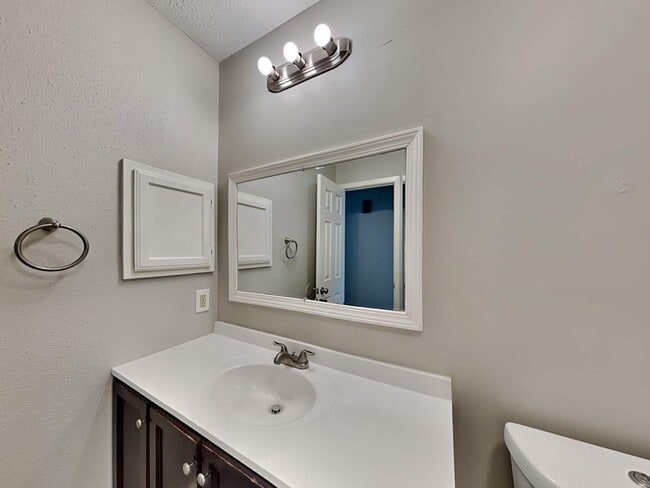 Building Photo - 4126 Pocahontas Dr