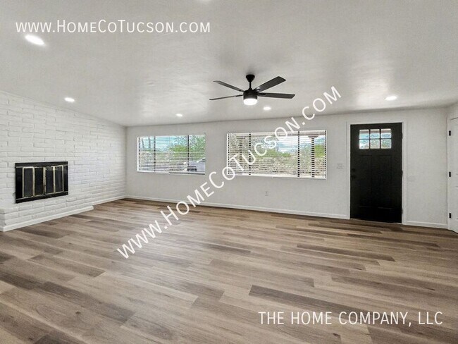 Building Photo - 6060 N Van Ark Rd