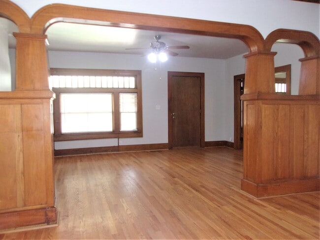 Building Photo - 440 NW 27th St