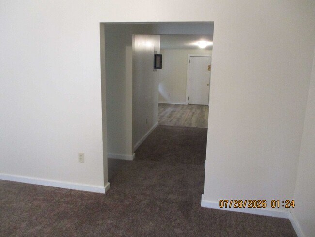 Building Photo - 200 Butler Dr