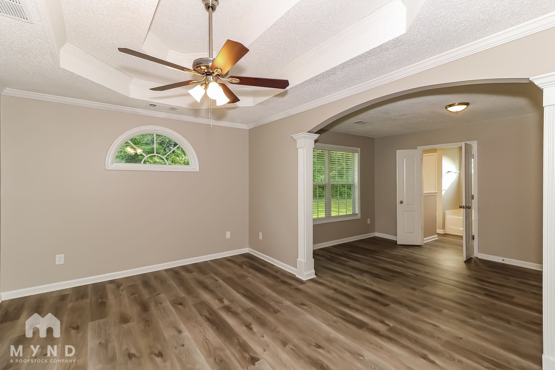 Building Photo - 203 Peachtree Glen Dr