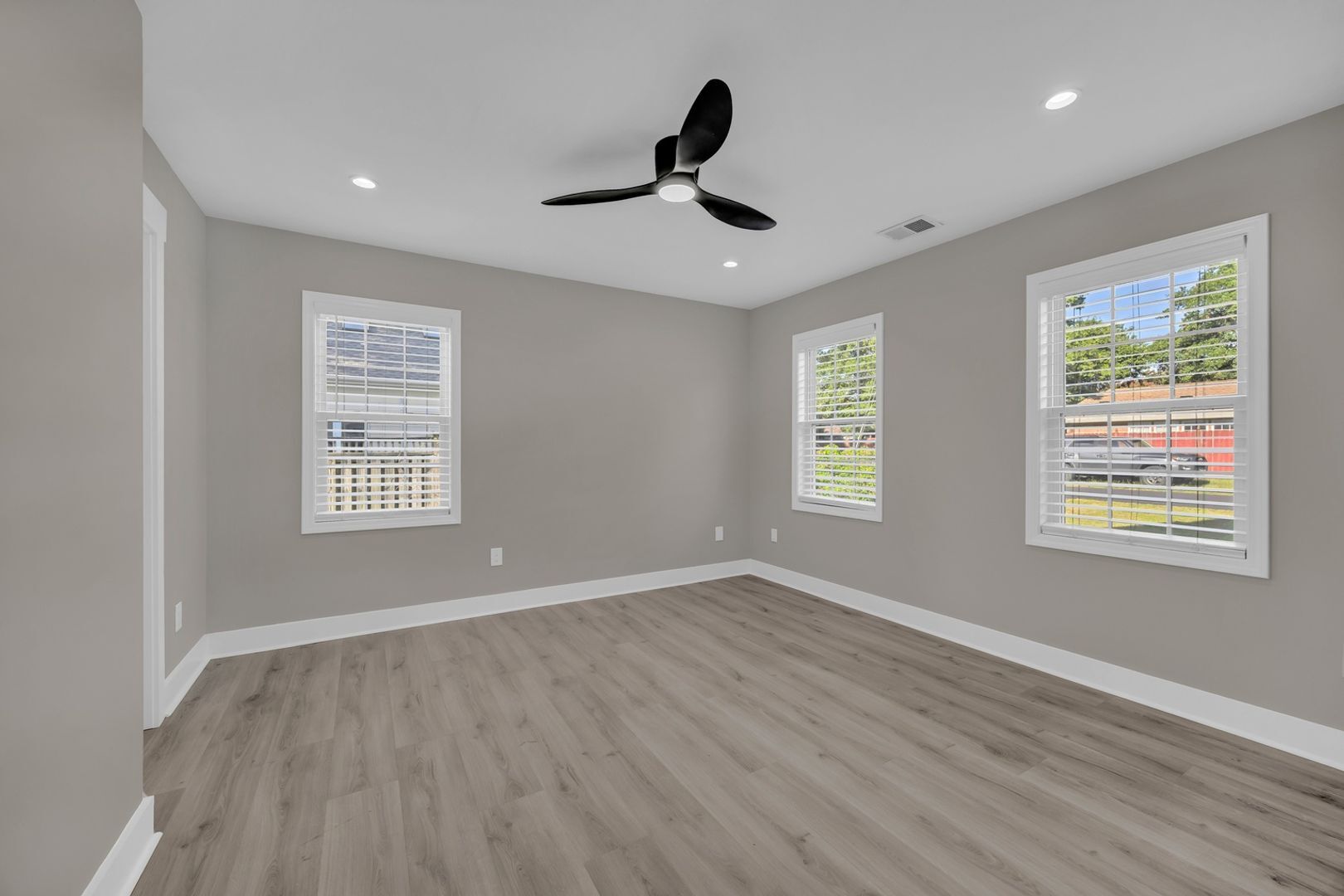 Building Photo - 101 Sixth St N