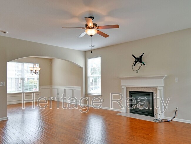 Building Photo - 10728 Gable Run Dr