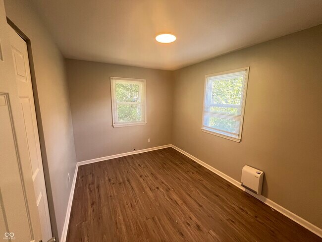Building Photo - 6214 Eastridge Dr