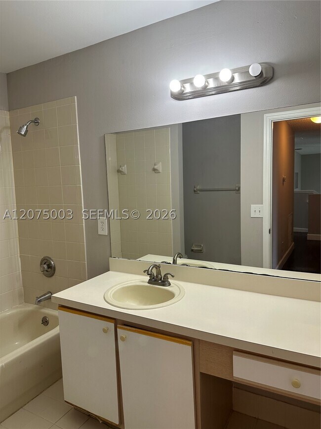 Building Photo - 2403 SW 106th Ave