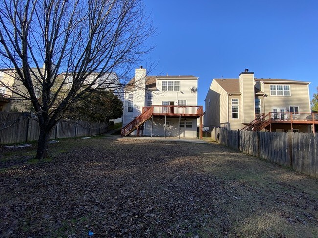 Building Photo - Beautiful house with finished basement