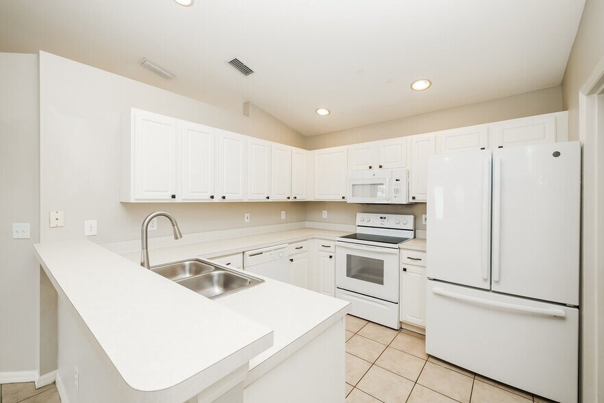 Building Photo - 4213 Berkeley Dr