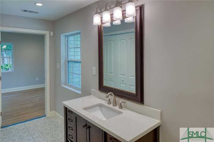 Building Photo - 5221 Habersham St