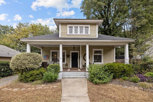 Building Photo - 1415 Hamorton Pl