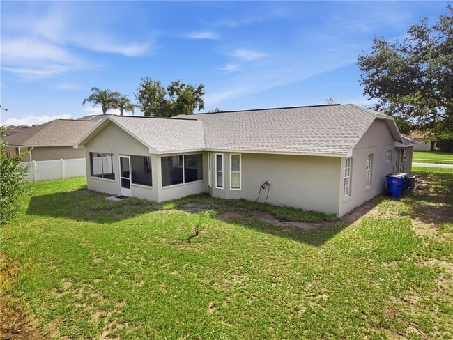 Building Photo - 2368 Sweetwater Blvd