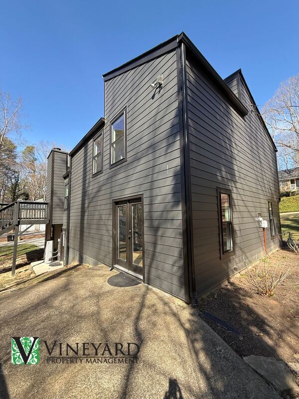 Building Photo - 3281 Ethan Dr