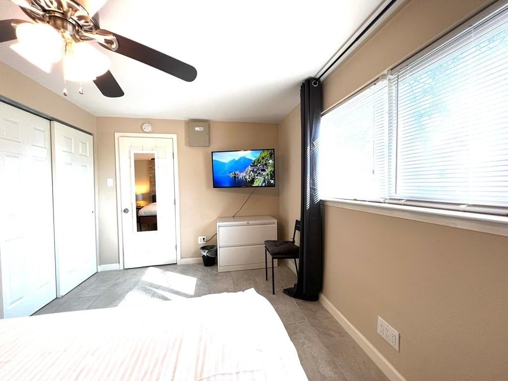 Building Photo - 122 Rilla Vista Dr