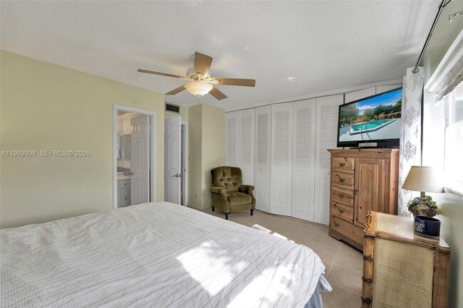 Building Photo - 3430 NW 52nd Ave