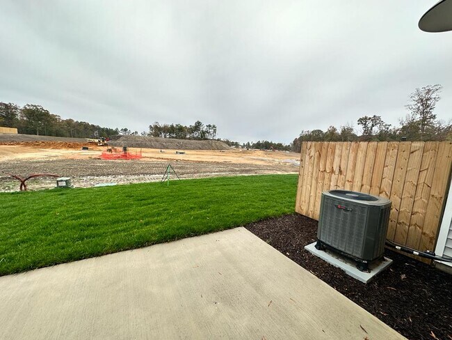 Building Photo - 516 Rivanna Hl Rd