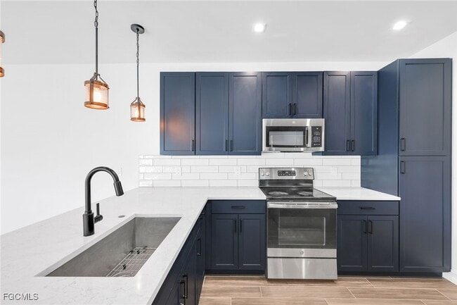 Building Photo - 7584 Carnegie Way