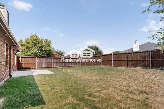 Building Photo - Corner Lot Completely Refreshed Little Elm...