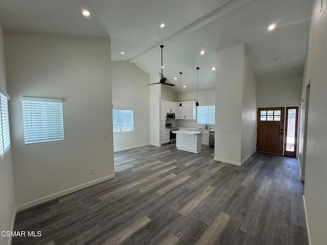 Building Photo - 17018 Midwood Dr