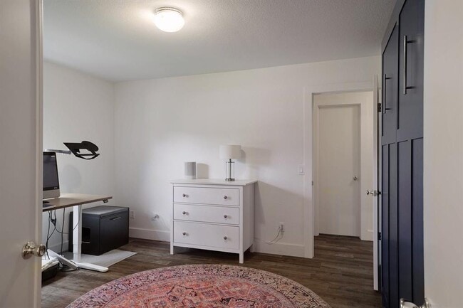 Building Photo - 10715 Galsworthy Ln