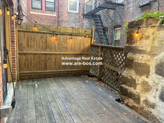 Building Photo - 37 Sheafe St