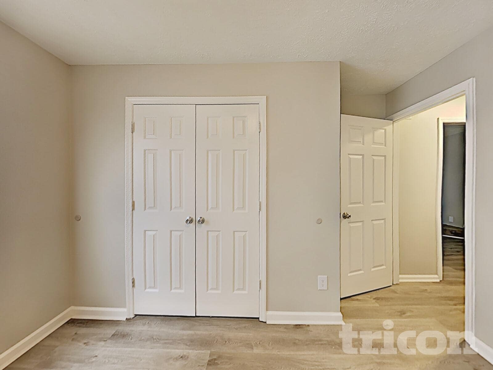 Building Photo - 102 Natchez Ct S