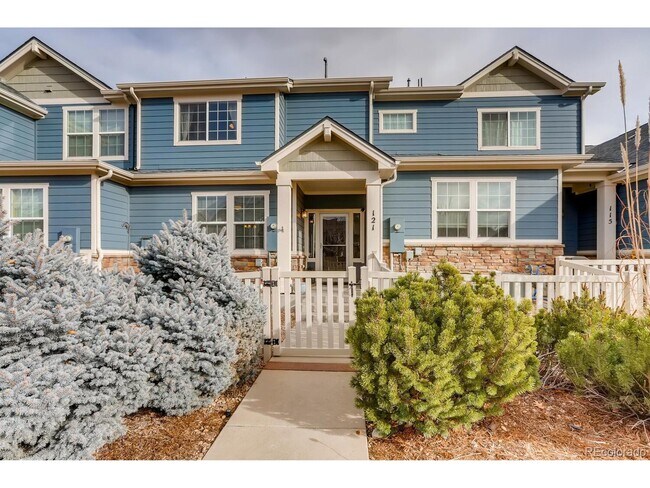 Building Photo - 121 McGregor Cir