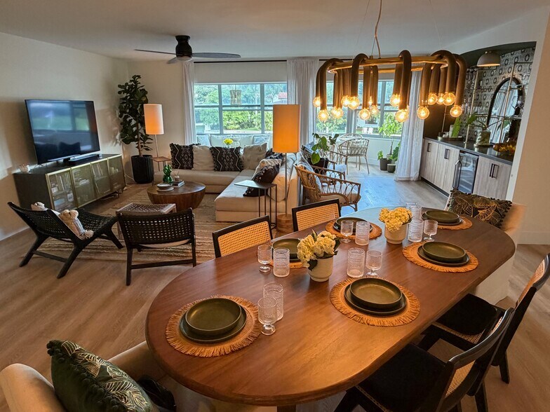 Building Photo - 818 SE 4th St