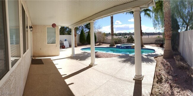 Building Photo - 1589 Sabatini Dr