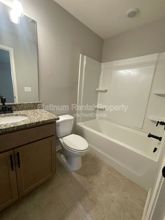 Building Photo - 841 Ambient Way