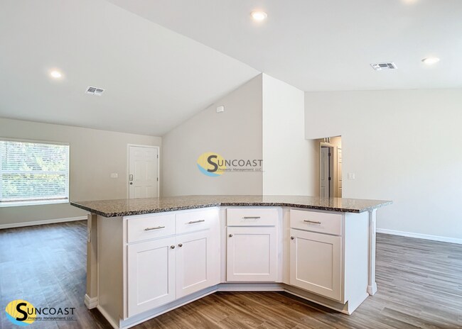 Building Photo - 17927 SW 32nd Cir