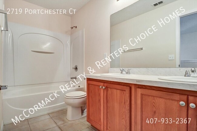 Building Photo - 2719 Portchester Ct