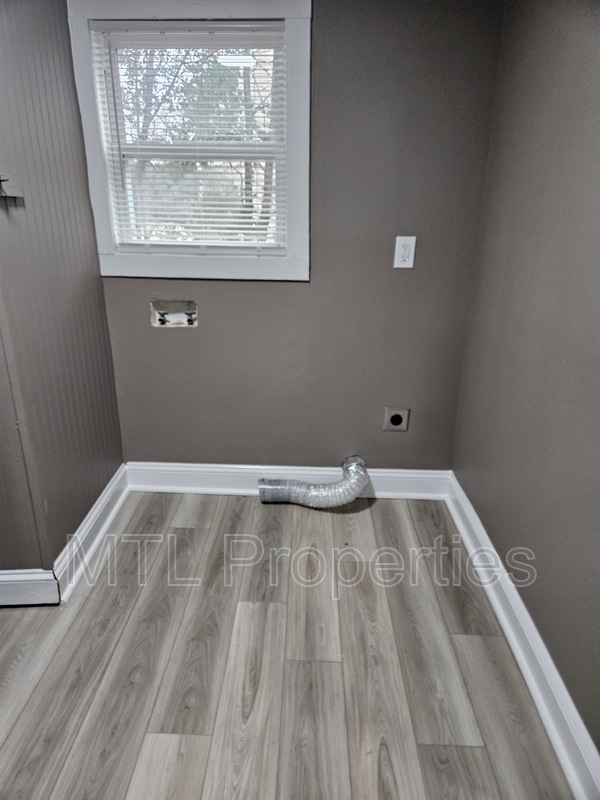 Building Photo - 6521 Rumple Rd