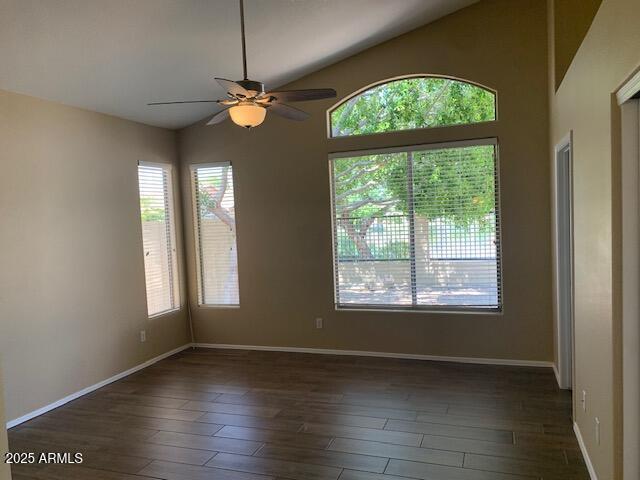 Building Photo - 914 W Azalea Pl