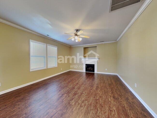 Building Photo - 207 Mayors Ln