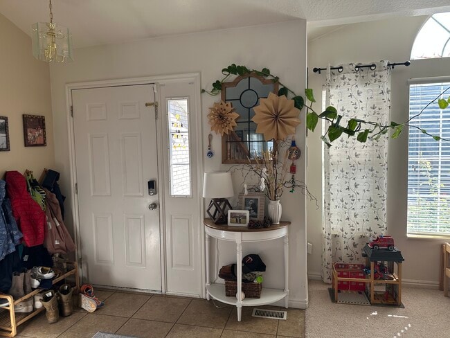 Building Photo - 2258 W 5700 S