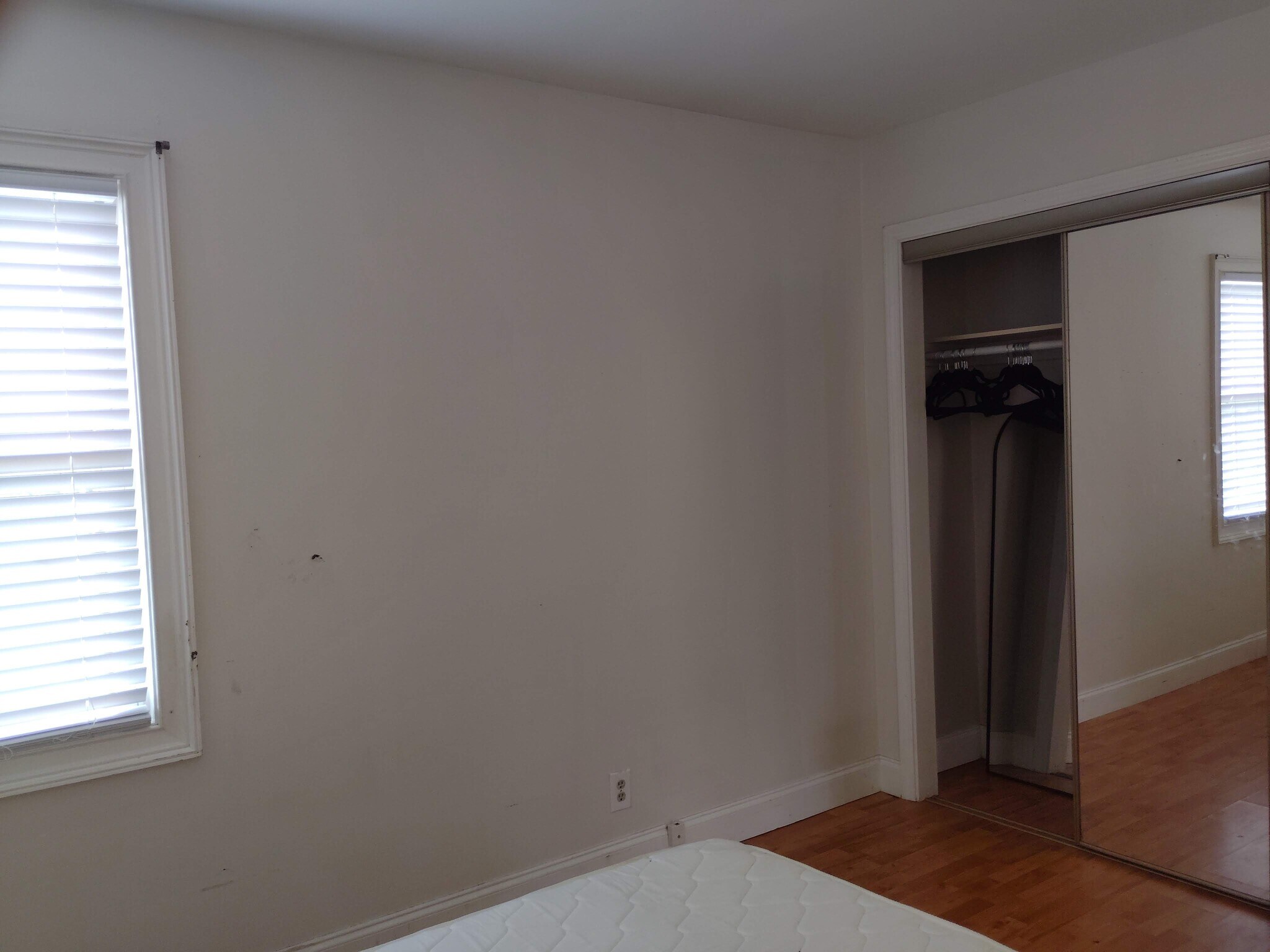 Building Photo - 755 Burcale Rd