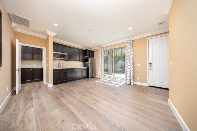 Building Photo - 7530 Cabrillo Way