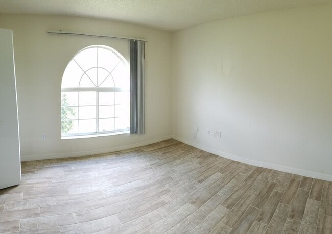 Building Photo - 40 Hemlock Trace