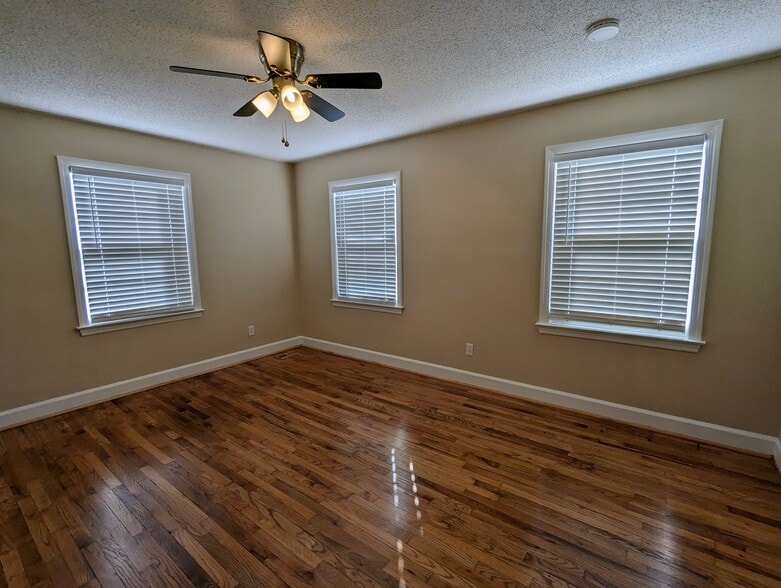 Bedroom 3 - 900 Prince Ave