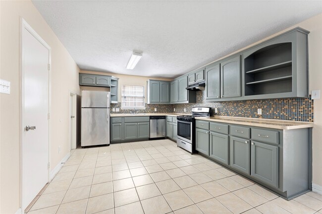 Building Photo - 11510 Palmsprings Dr