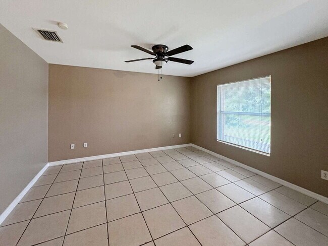 Building Photo - Your Duplex Dream Just Got Merrier! Charmi...