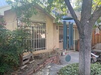 Building Photo - 1516 Rosemont Ave NW