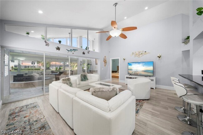 Building Photo - 159 Lady Palm Dr