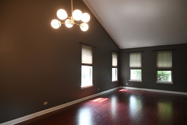 Building Photo - 1254 Chicory Ln