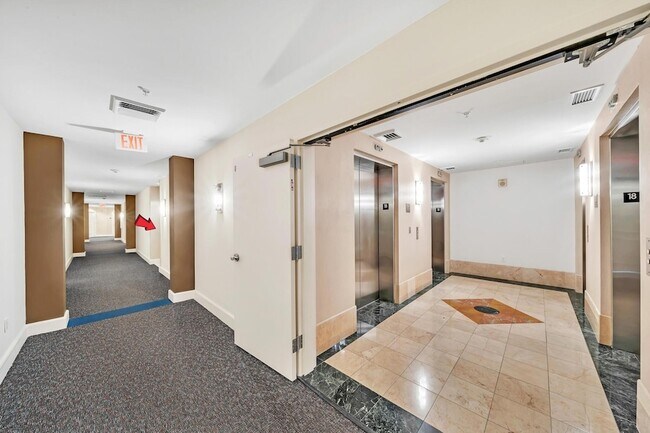 Building Photo - 1945 S Ocean Dr