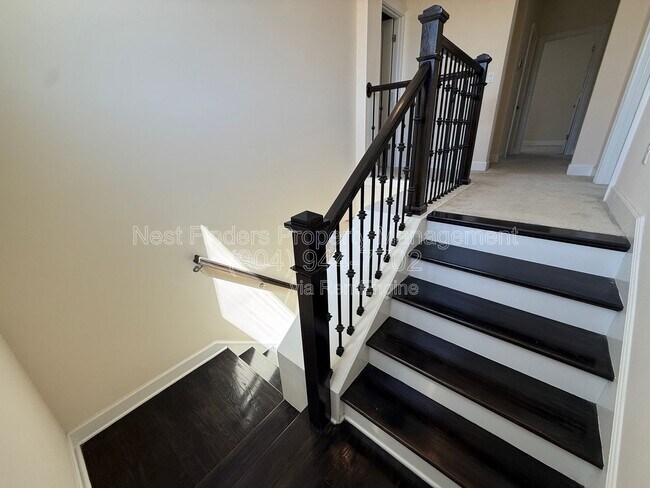 Building Photo - 214 Starlis Pl