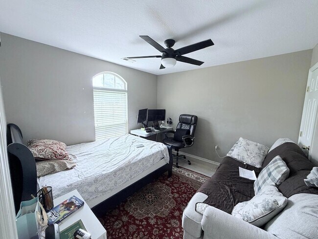 Building Photo - 5172 Vinings Bend