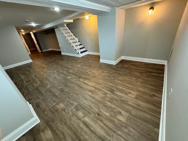 Basement family room / Guest room - 418 Bonsal St